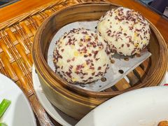 麦香爆汁流沙包-老广酒楼(樱花店)