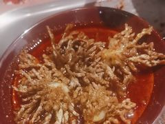 -张翻越·川渝冒菜·武汉黑鸭煲(城北万象城店)