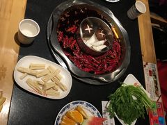 -董家湾重庆老火锅(嘉华店)