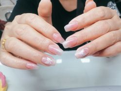-美画轻奢美甲美睫