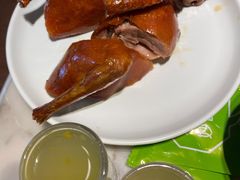 玻璃靓乳鸽-汤城小厨•粤菜•靓汤(西直门凯德MALL店)