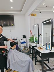 -臻艾Hair Salon