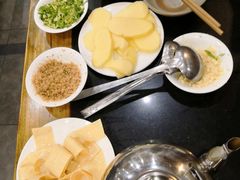 -冯记香辣兔火锅(茶店子总店)