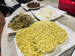 -墨脱石锅椰子鸡•香草鸭•东山羊(大东海店)