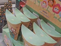 -泡泡玛特POPMART(蓝色港湾店)