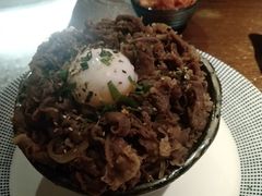 豪华五层牛肉饭-二丁目食堂(铁西星摩尔店)