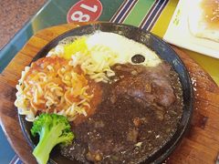 -豪享来牛排·中西简餐(黄河路店)