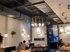 -乔街深夜食堂·小龙虾·高压锅生蚝(杭州总店)