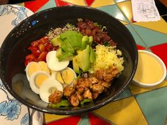 牛油果鸡肉沙拉-彼德西餐厅(凯德广场新南店)