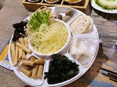 -鸡遇虾煲干锅火锅(小寨金莎店)