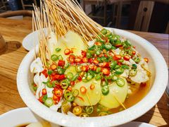 藤椒味钵钵鸡-叶婆婆钵钵鸡(解放碑店)
