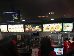 -麦当劳(水坑尾街店)