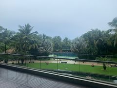 -三亚湾海居铂尔曼度假酒店