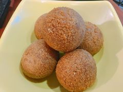 -BHC炸鸡(明洞总店)