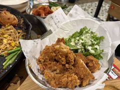 -江南猪肉商会无限续吃(弘大店)