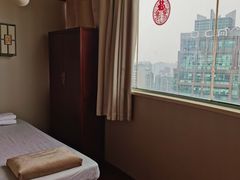 -裕和堂中医推拿艾灸(太古汇臻品店)