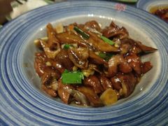 腊八蒜烧肥肠-那家小馆•北京菜•烤鸭(中关村店)