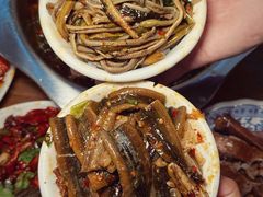 -乐山第一家临江鳝丝(茶坊路店)