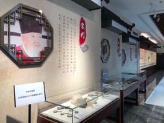 -标准眼镜·蔡司官方授权店(和平路总店)