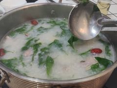 -领鲜现切猪杂火锅(番禺桥南店)