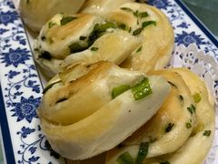 葱油饼-龙的酒楼·手工早茶·顺德菜(近良路店)