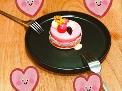 草莓流心-包包家甜品咖啡(广陵有盐店)