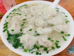 -胖子馄饨坊