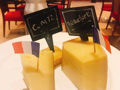 法国进口乳酪-上海丽笙精选海仑宾馆·莫赛克餐厅