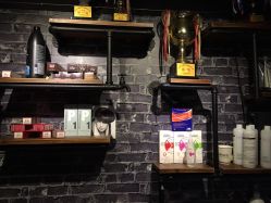 -藤野造型·专业烫染店