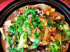 -赖厨潮汕砂锅粥