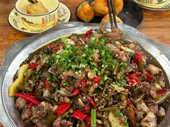 -廖哥泡椒兔(峨眉店)