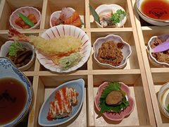 -阿吾罗·月咏精致日料(港汇恒隆广场店)