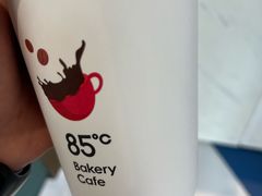 -85度C(生甜甜圈研究工坊·上海平凉店)