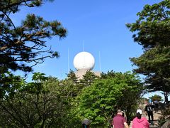 -黄山光明顶山庄