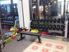 -思迈威健身(积玉桥万达店)