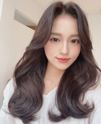 -变画·发型STUDIO