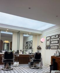 -理昂男士理发店 Barber shop