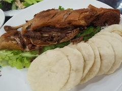 精品香酥鸭-晋阳饭庄(虎坊桥店)