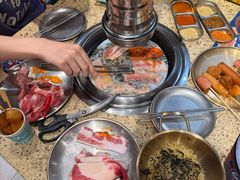 -姜胖胖韩式自助烤肉(光明万达店)