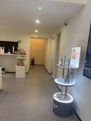 -JNK皮肤管理中心