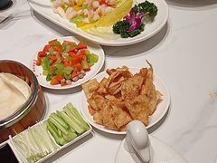 -梅利汴京烤鸭•开封豫菜地标店(东大街店)