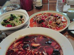 -严记小天府酸菜鱼(西四路店)