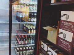 -布丁严选酒店(杭州武林西湖文化广场地铁站店)