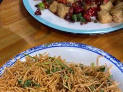 -百味地锅鸡(铜山路店)