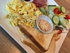 -必胜客(欧亚卖场店)