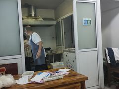 -阿姨小肉摊(同济西苑店)