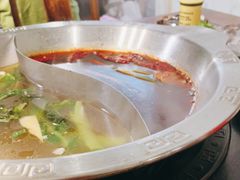 -重庆故事姊妹老火锅(财经学院店)