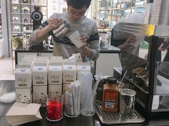-Manner Coffee(芮欧百货店)