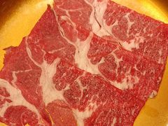 -牛YO寿喜烧·铁板烧和牛火锅自助(市府恒隆店)