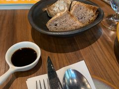 -Erman岩烧牛排(虹桥南丰城店)